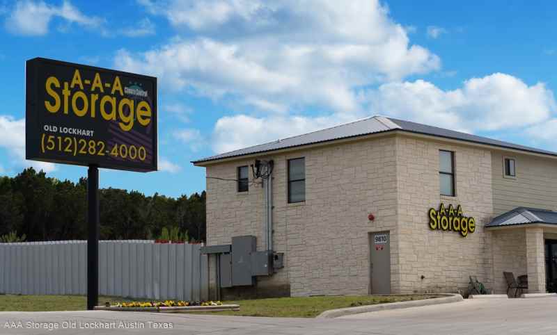 Why a Storage Unit Makes Sense During a Home Sale