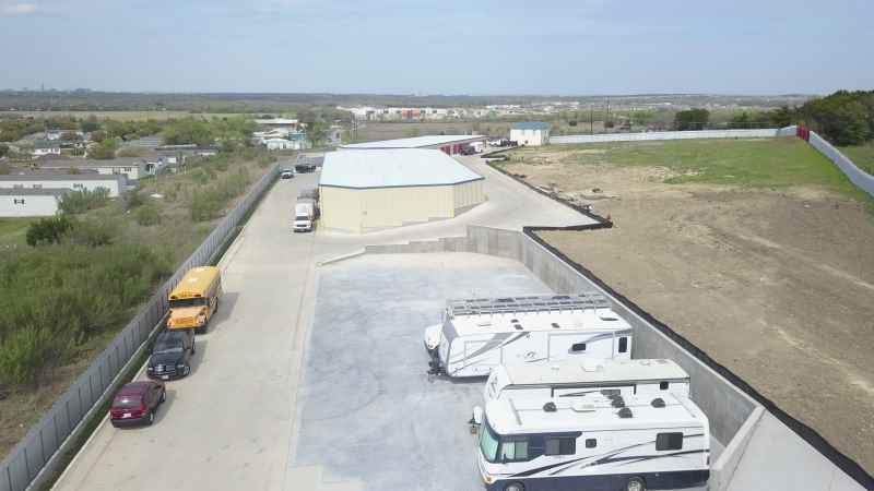 drive-up self storage facilities in Austin